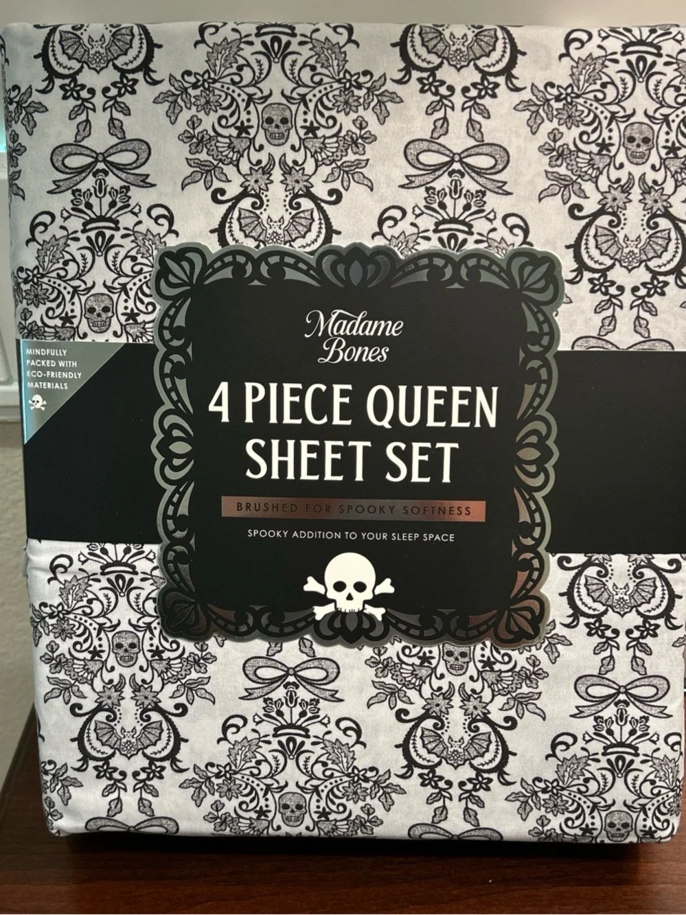 Madame Bones Queen Sheet Set Black Gray Skull Bat Damask Spooky Halloween